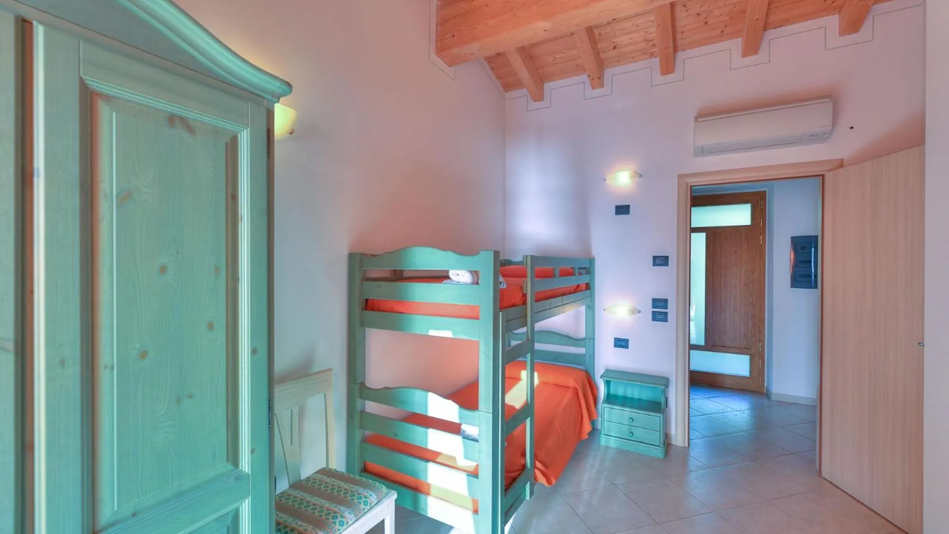 Agriturismo L'Uliveto Gargnano 0*,  Olaszország